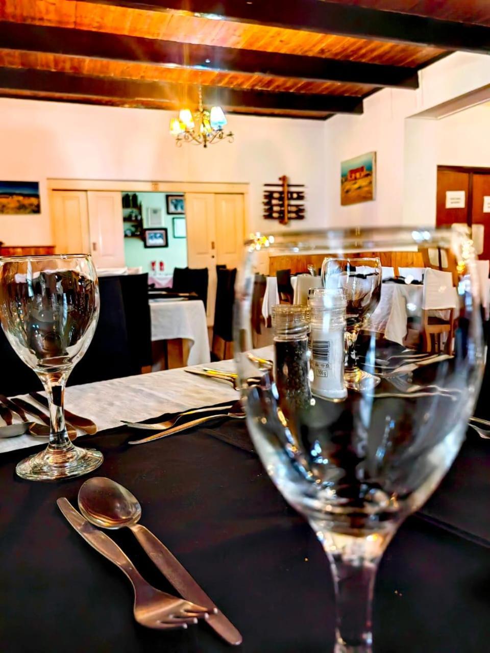 Albertinia Hotel Extérieur photo