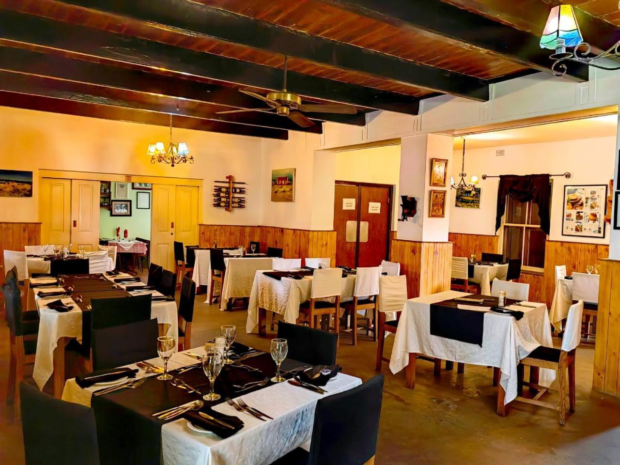 Albertinia Hotel Extérieur photo