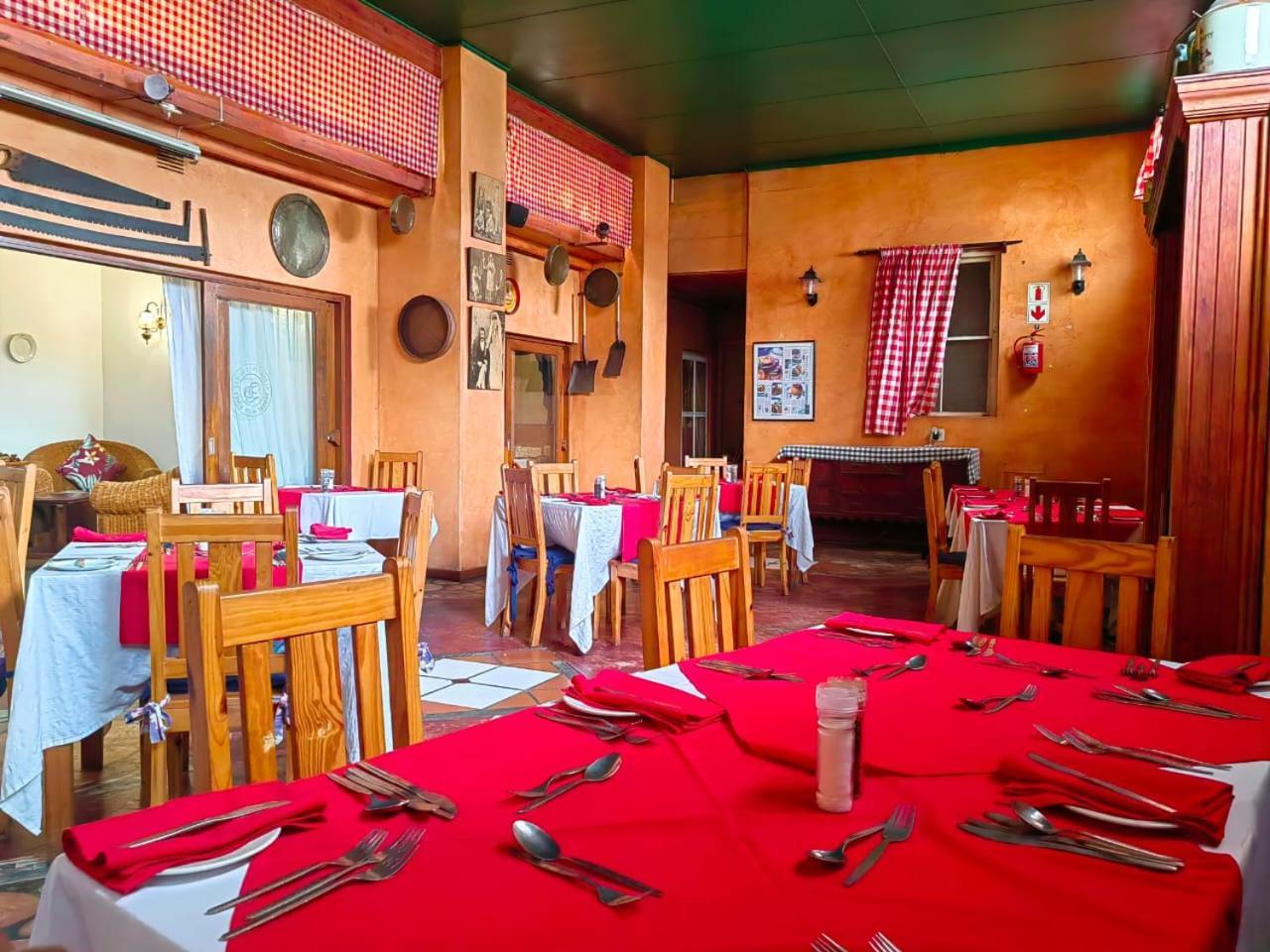 Albertinia Hotel Extérieur photo