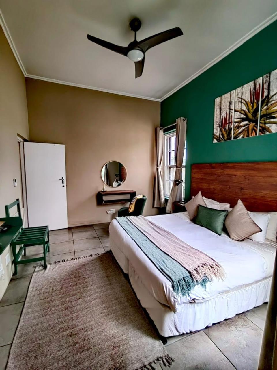 Albertinia Hotel Extérieur photo