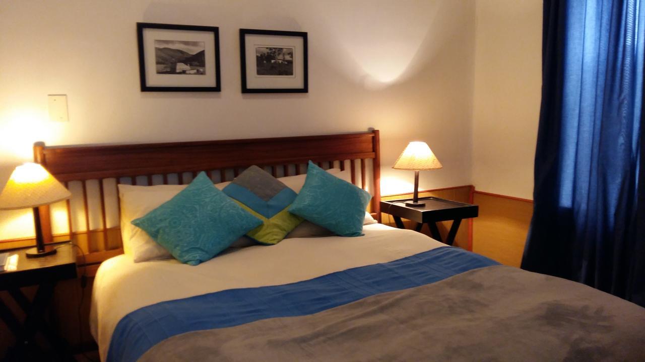 Albertinia Hotel Extérieur photo