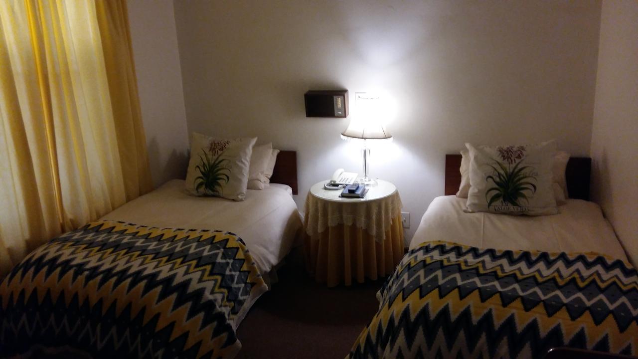 Albertinia Hotel Extérieur photo